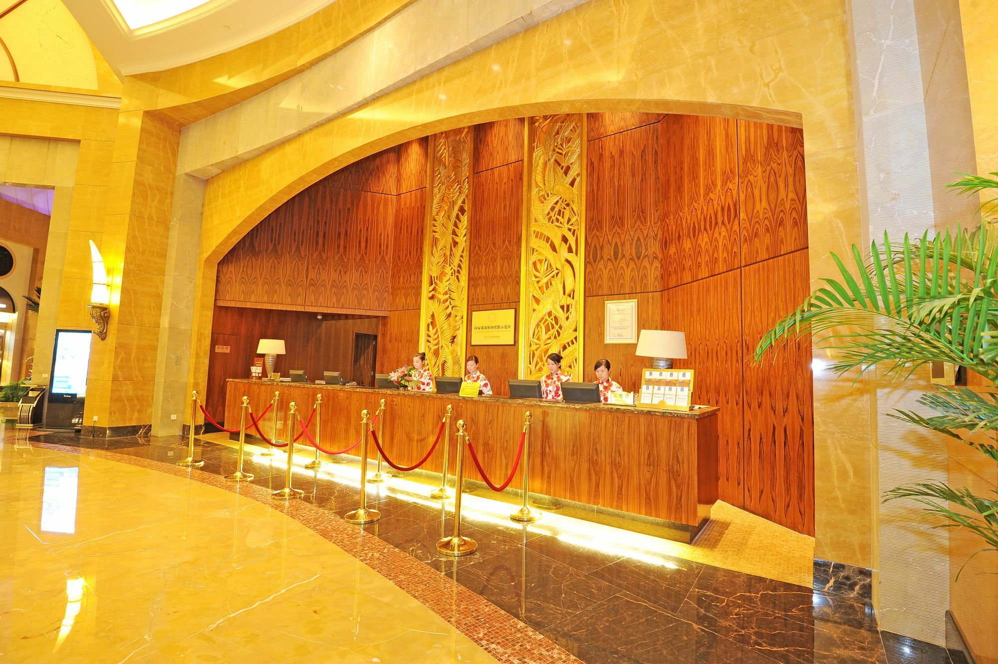 Ocean Spring Grand Metropark Hotel 珠海 エクステリア 写真